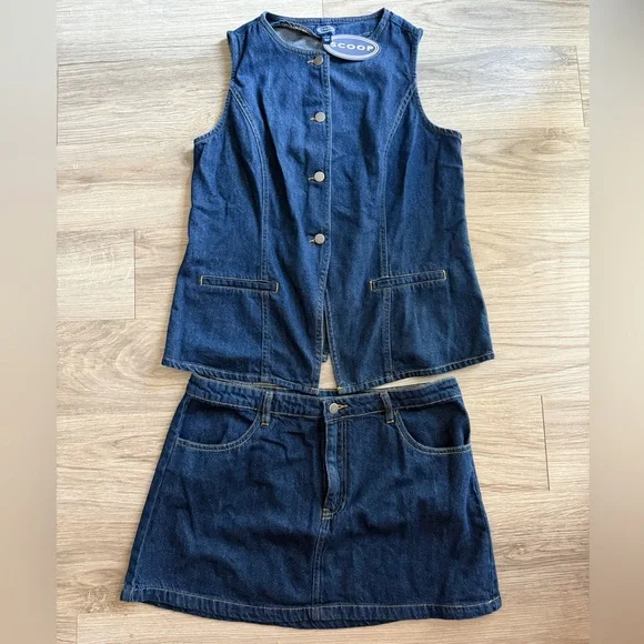 SCOOP Blue Denim Button Skirt and Vest Set - Picture 7 of 8